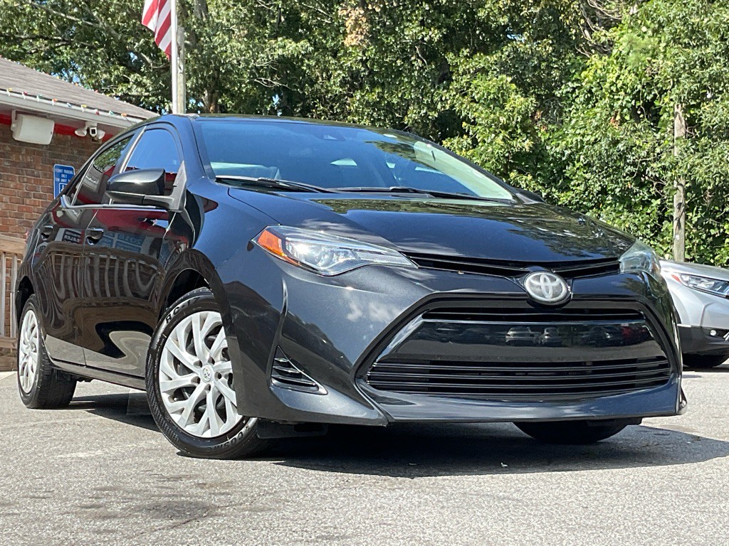 2018 Toyota Corolla Image 3