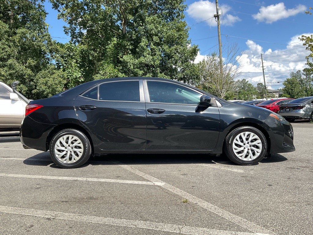 2018 Toyota Corolla Image 4