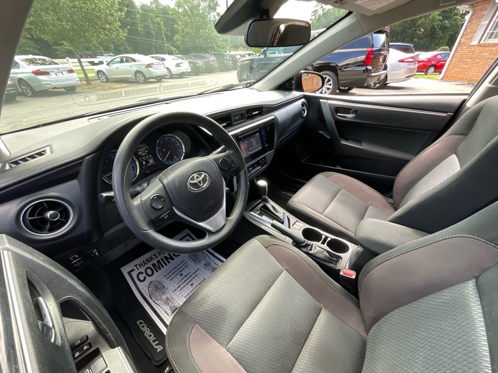 2018 Toyota Corolla Image 15