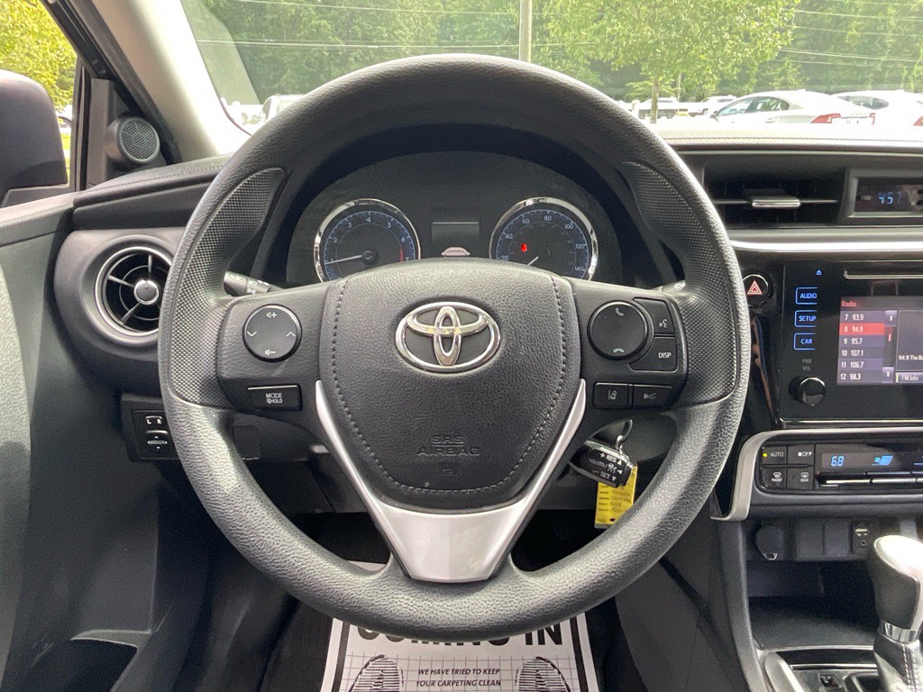 2018 Toyota Corolla Image 23
