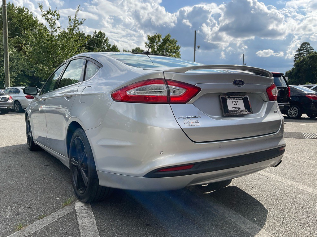 2016 Ford Fusion Image 7
