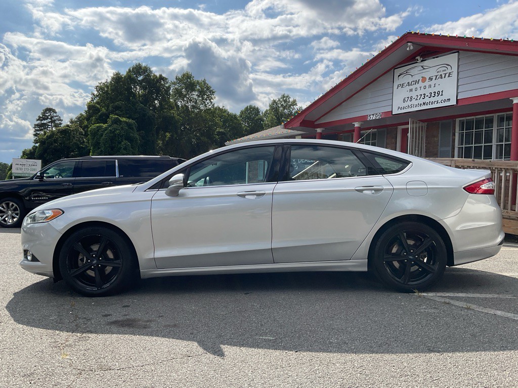 2016 Ford Fusion Image 8