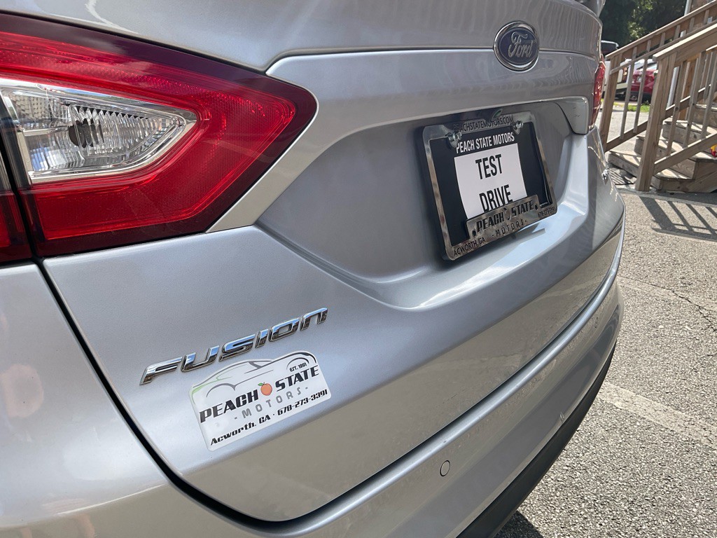 2016 Ford Fusion Image 9