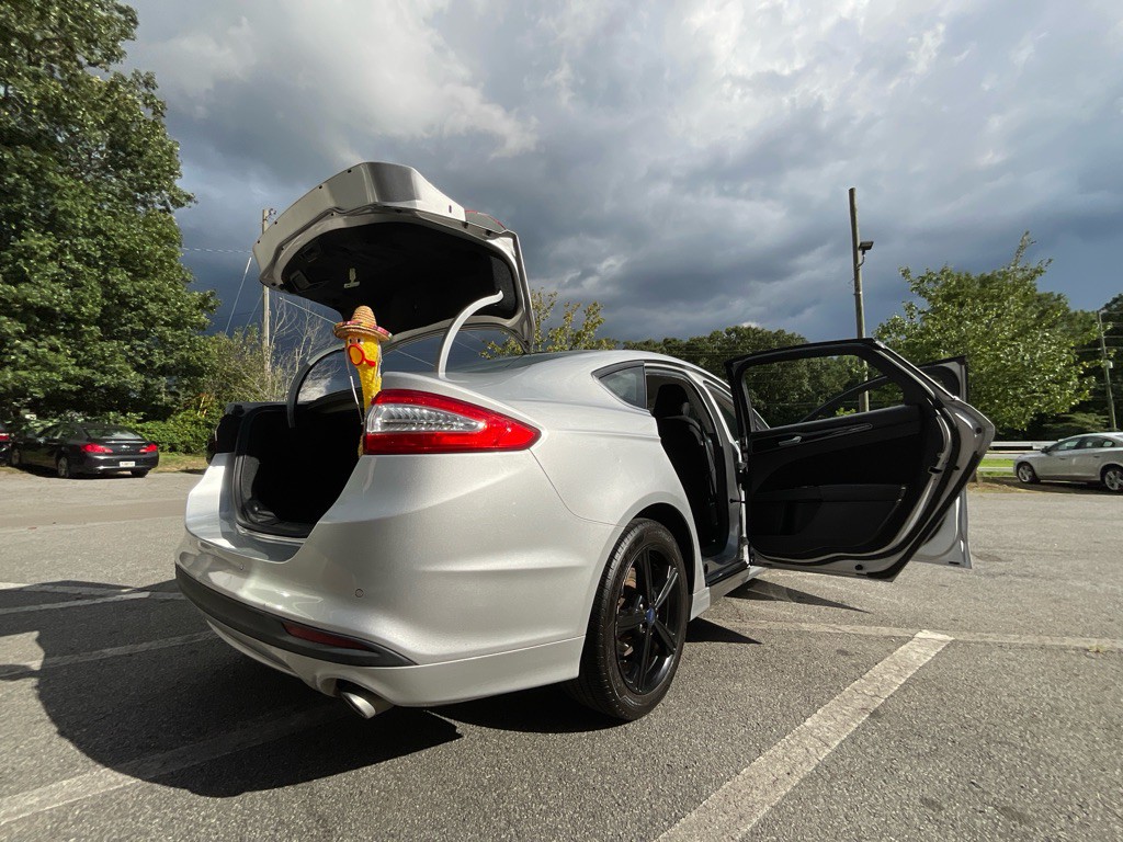 2016 Ford Fusion Image 34