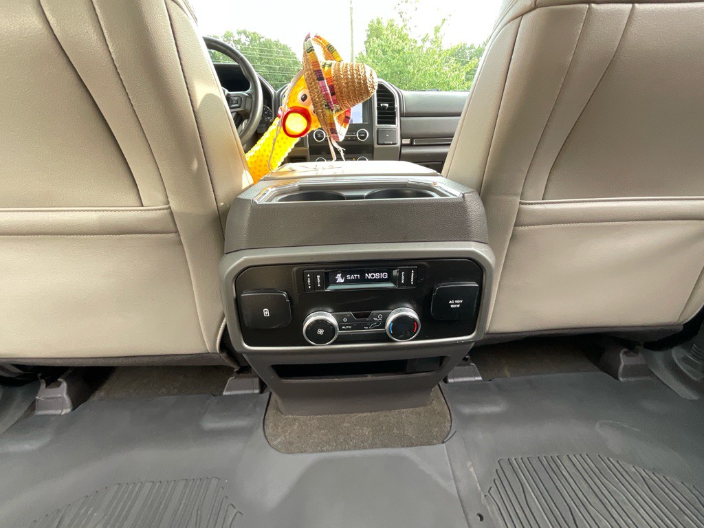 2020 Ford Expedition Image 34