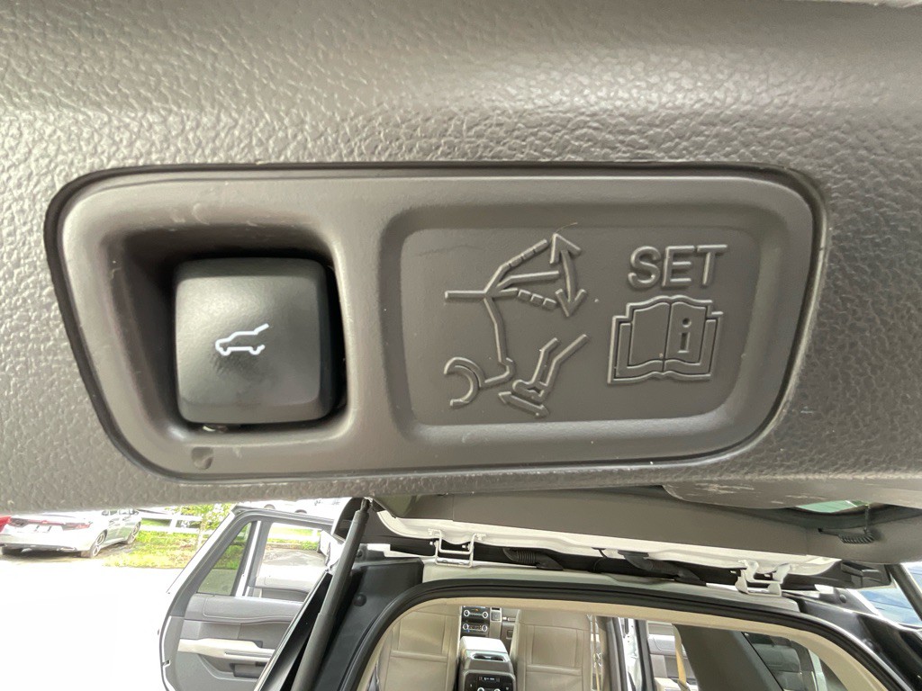 2020 Ford Expedition Image 39
