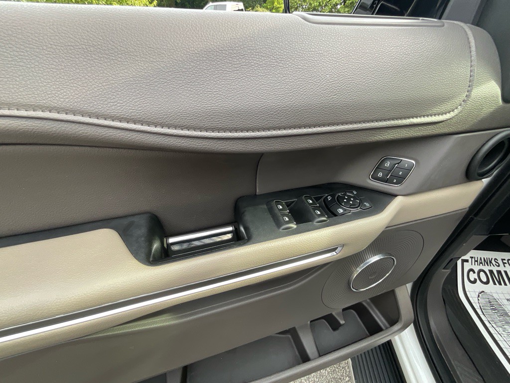 2020 Ford Expedition Image 41