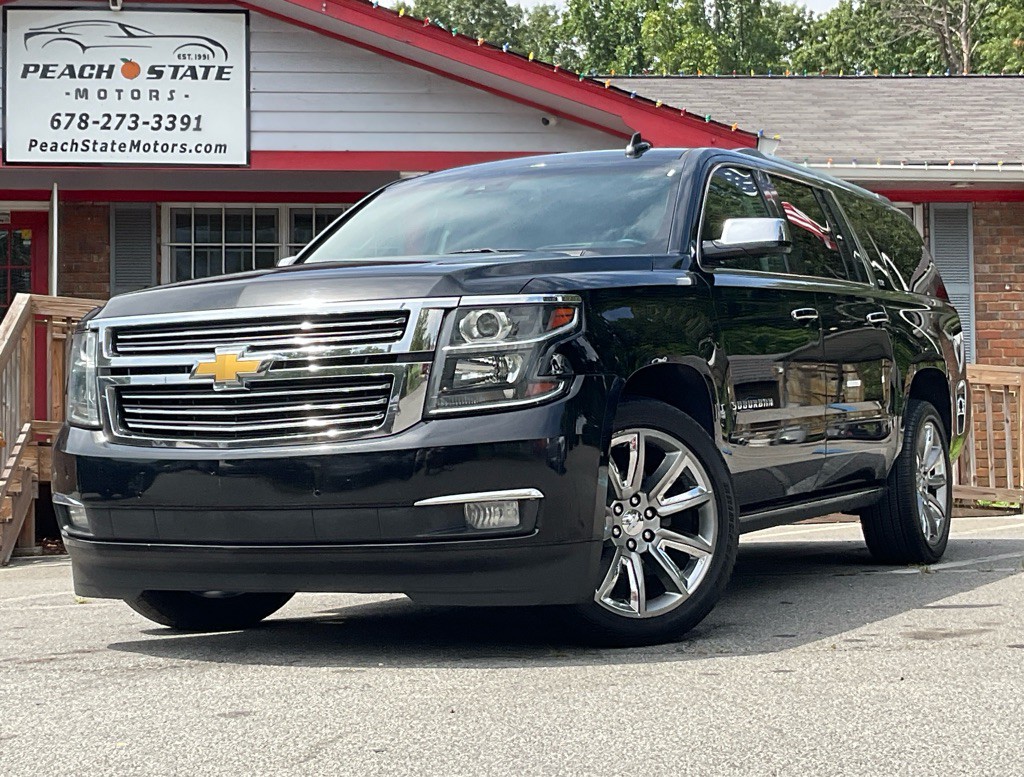 2016 Chevrolet Suburban Image 1