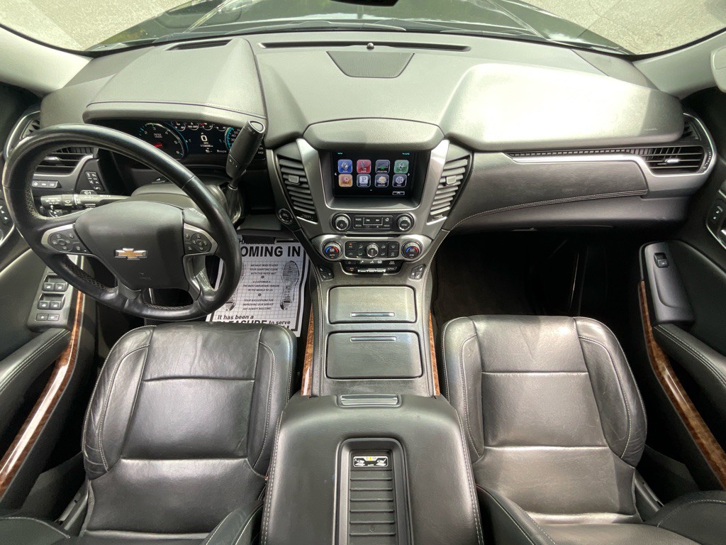 2016 Chevrolet Suburban Image 22