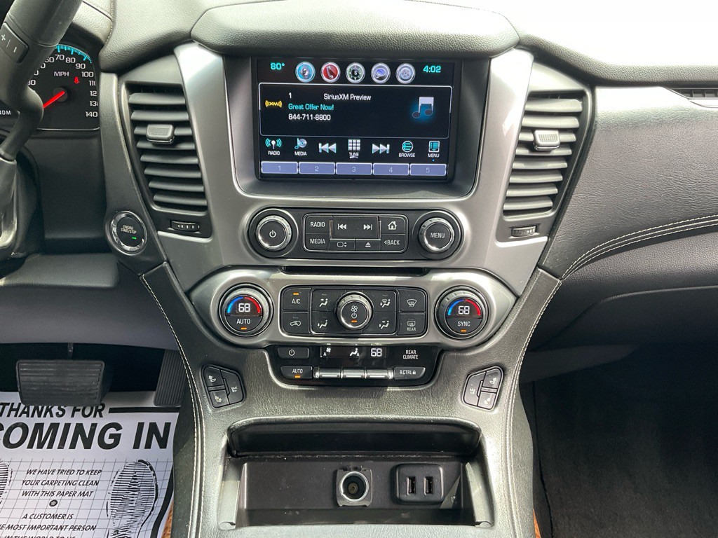 2016 Chevrolet Suburban Image 23