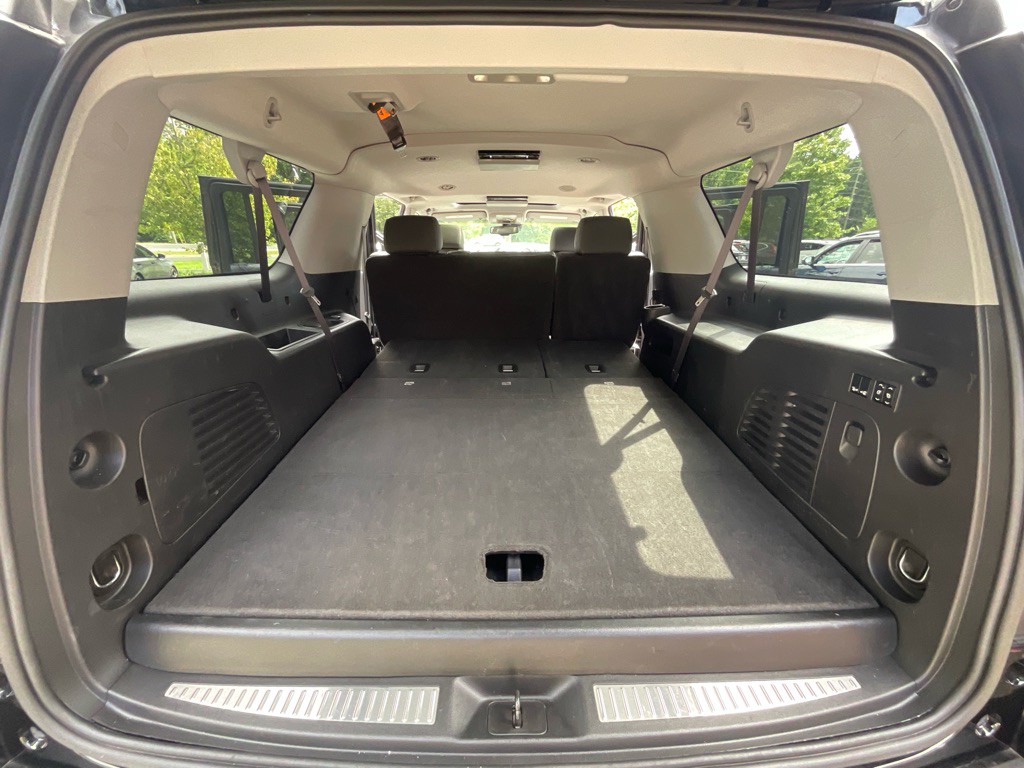 2016 Chevrolet Suburban Image 42