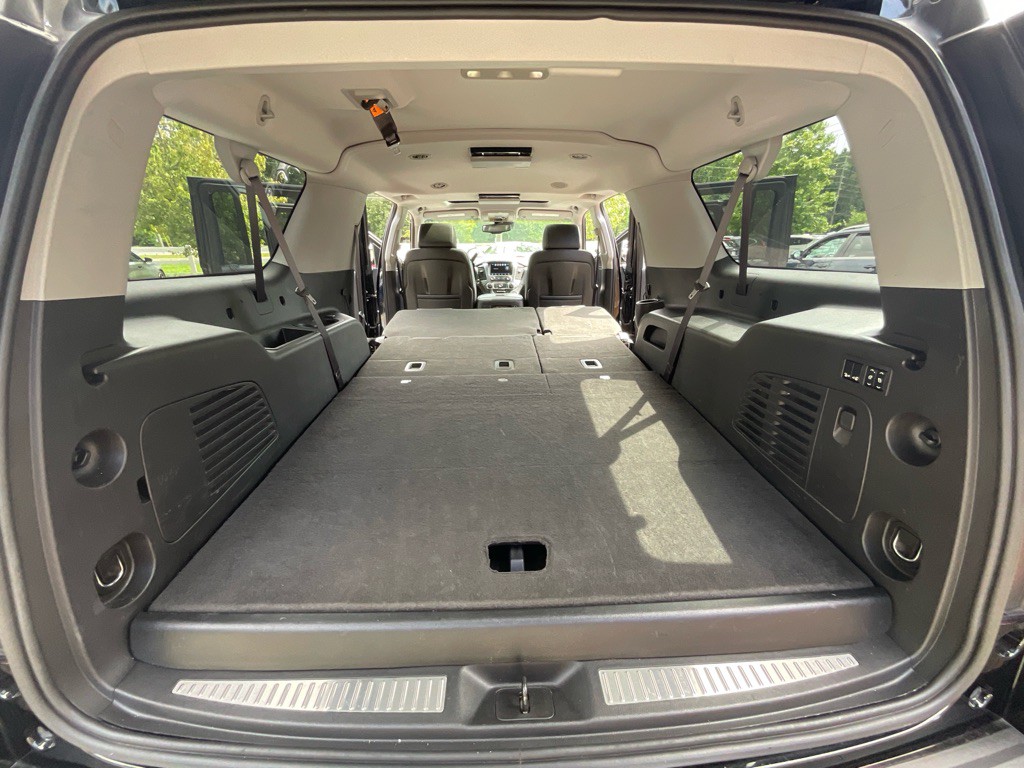 2016 Chevrolet Suburban Image 43