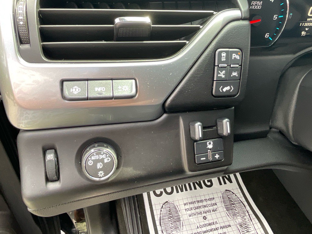 2016 Chevrolet Suburban Image 48