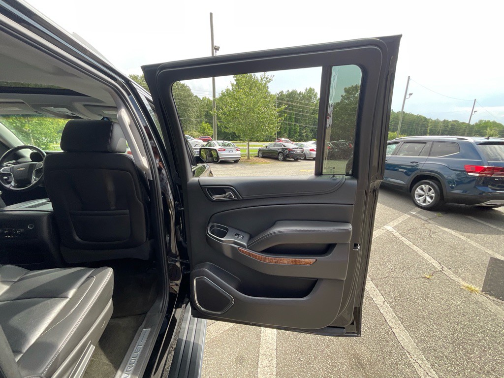 2016 Chevrolet Suburban Image 51