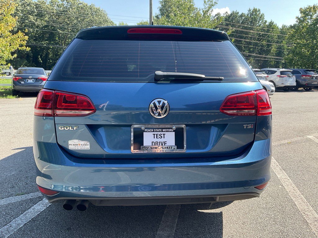 2017 Volkswagen Golf Image 6