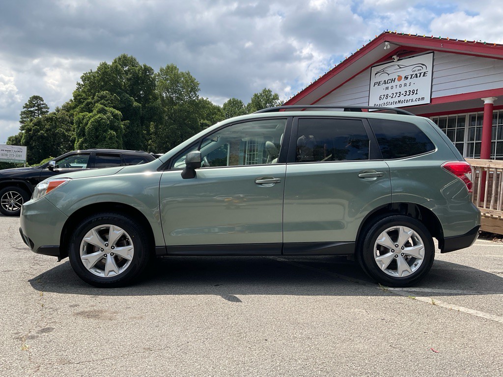 2016 Subaru Forester Image 8