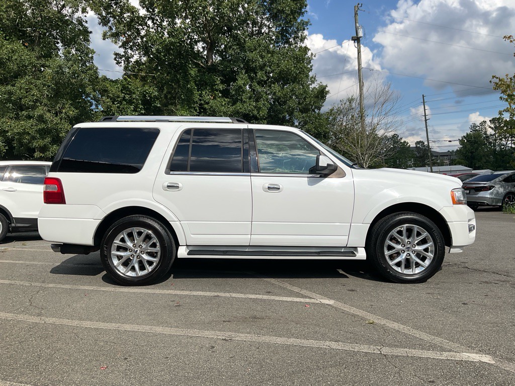 2017 Ford Expedition Image 4