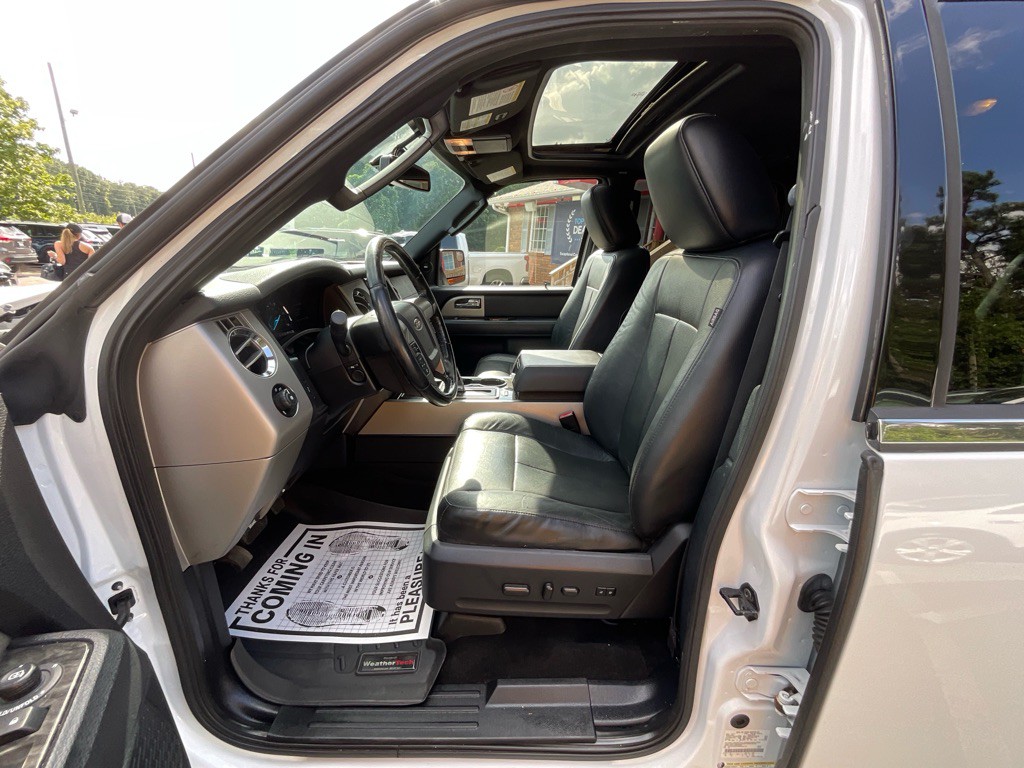 2017 Ford Expedition Image 13