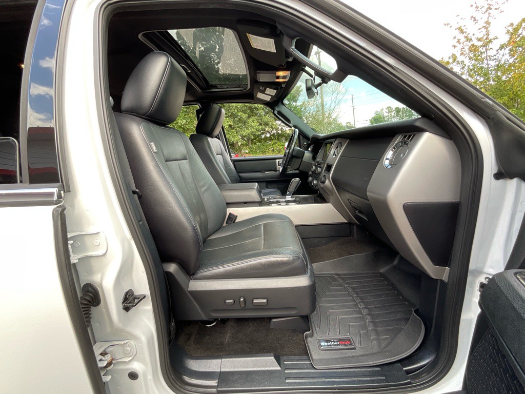 2017 Ford Expedition Image 16
