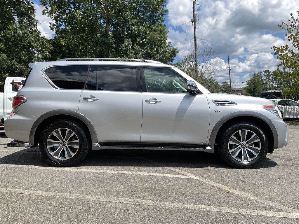 2019 Nissan Armada Image 4