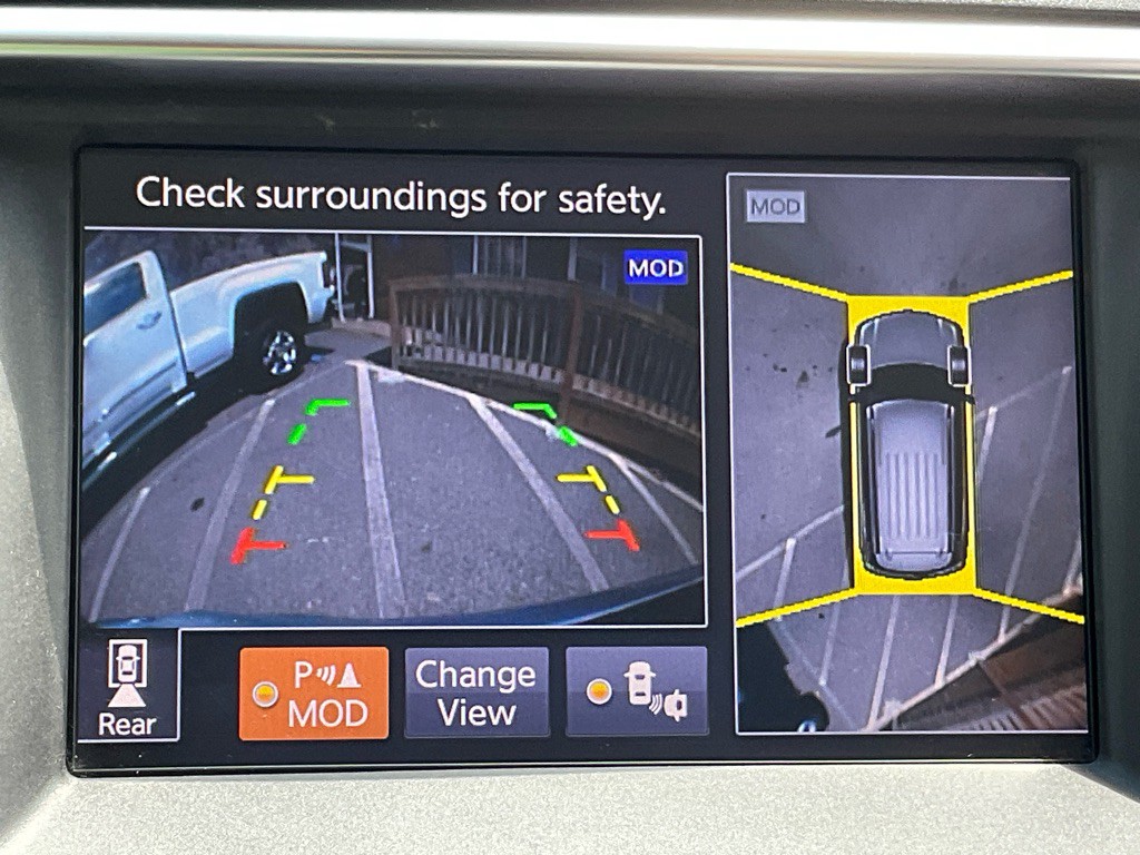 2019 Nissan Armada Image 25