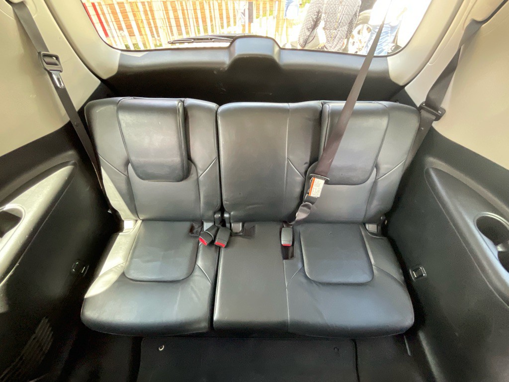 2019 Nissan Armada Image 37