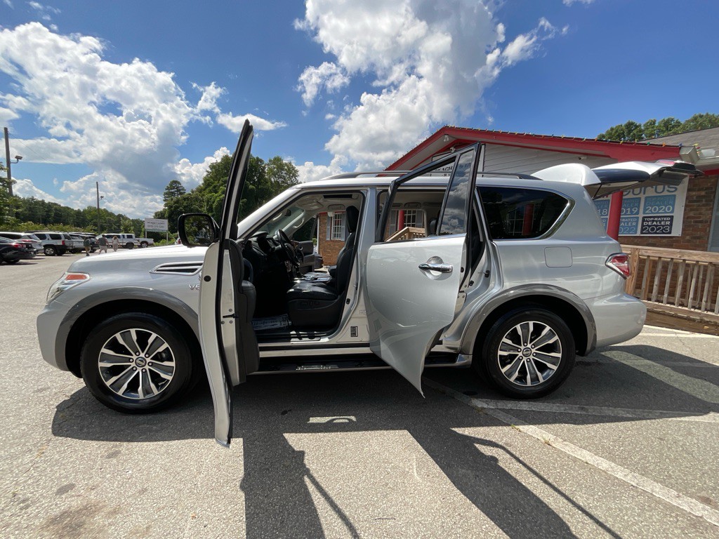 2019 Nissan Armada Image 39