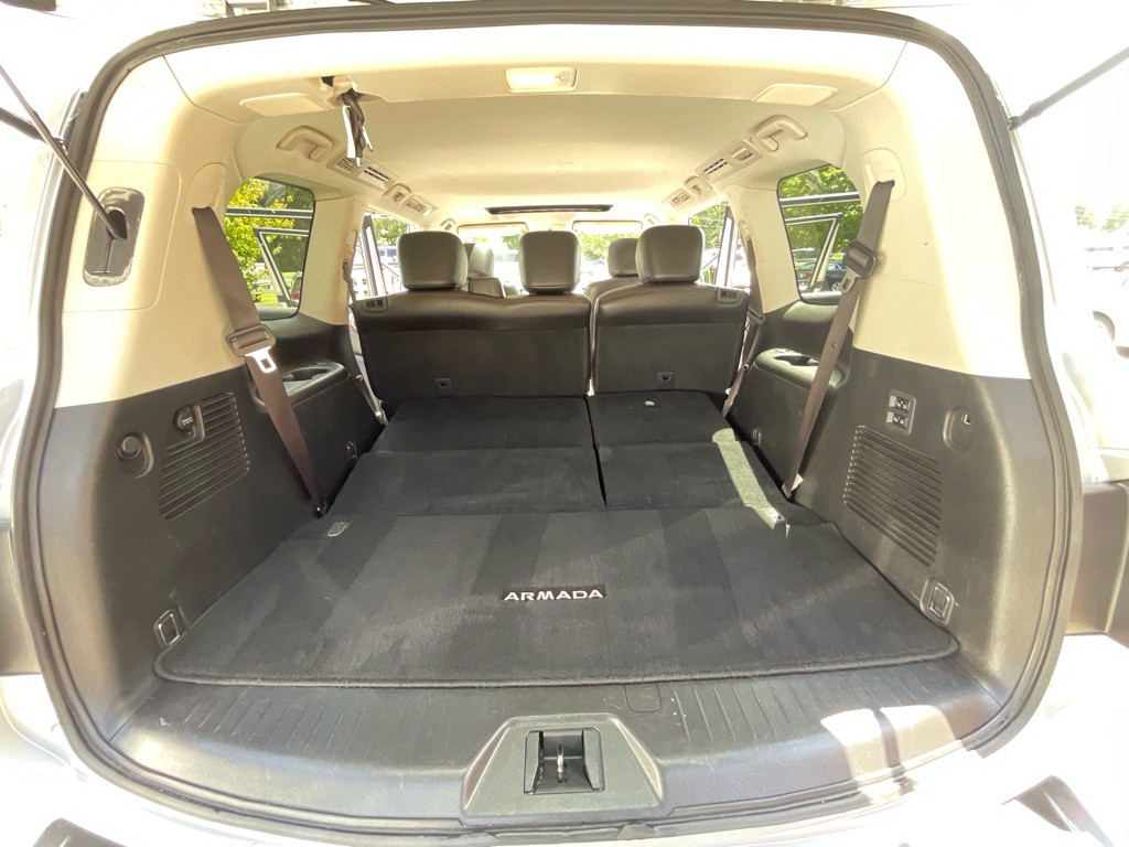 2019 Nissan Armada Image 41