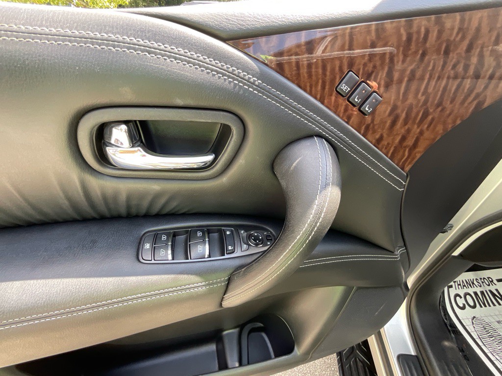 2019 Nissan Armada Image 46