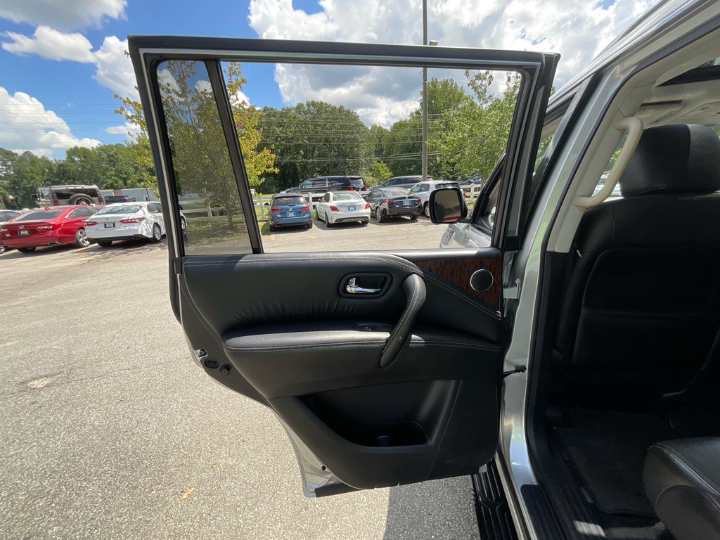 2019 Nissan Armada Image 48