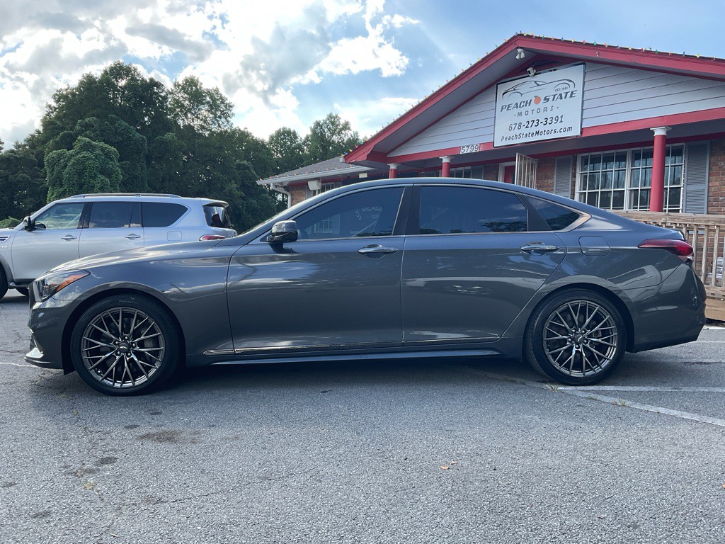 2018 Genesis G80 Image 8