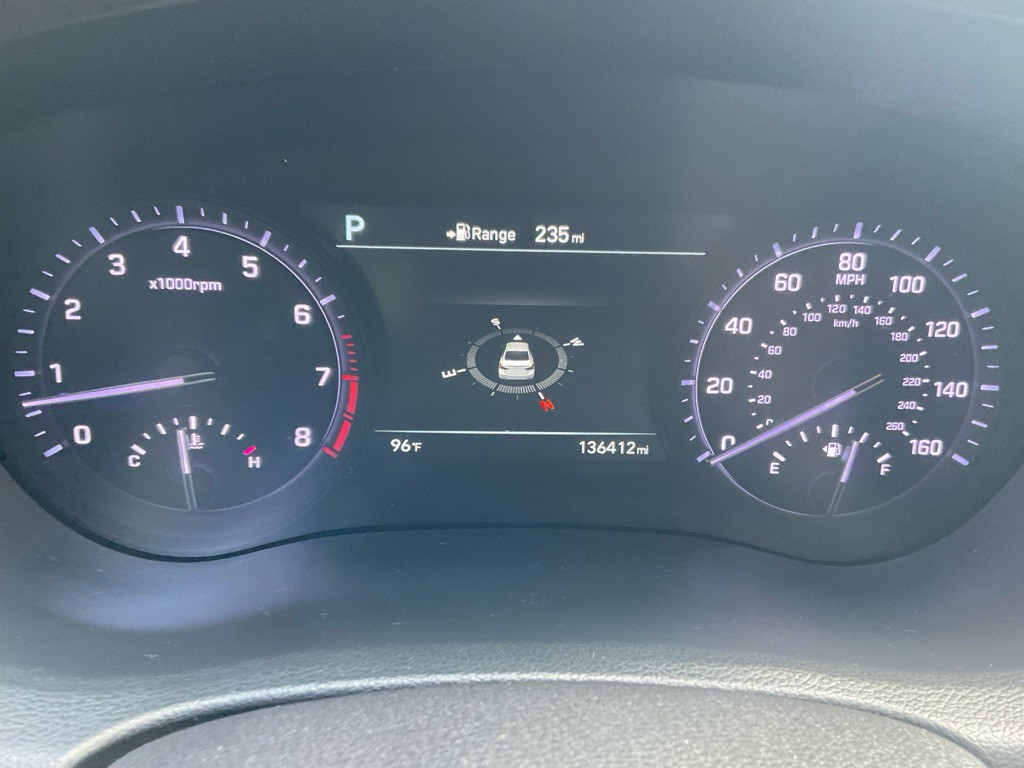 2018 Genesis G80 Image 25