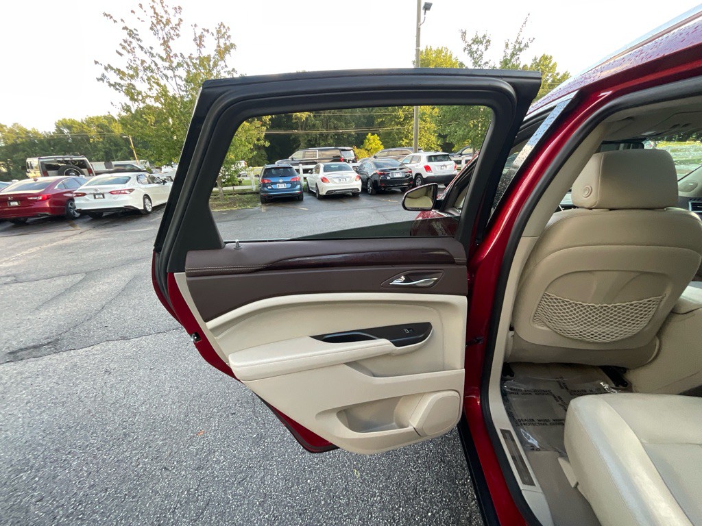 2015 Cadillac SRX Image 45
