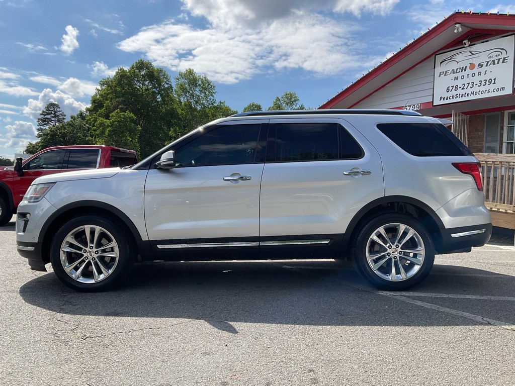 2018 Ford Explorer Image 8