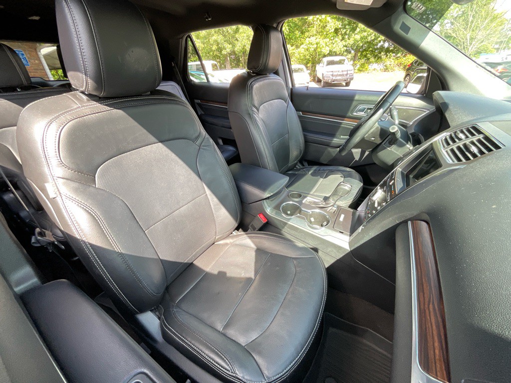 2018 Ford Explorer Image 19