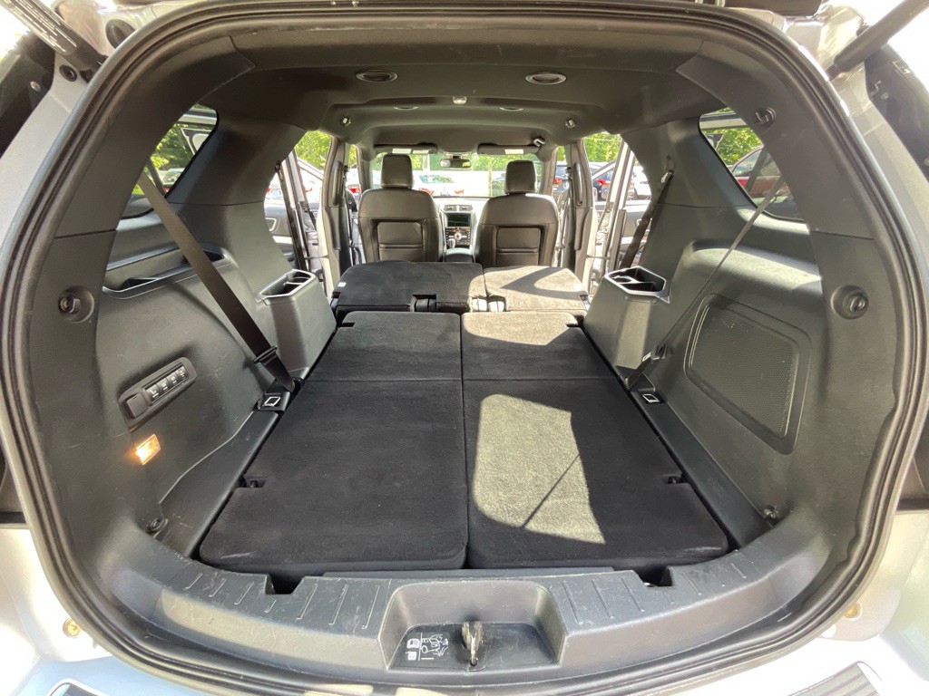 2018 Ford Explorer Image 40