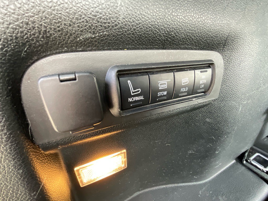 2018 Ford Explorer Image 41