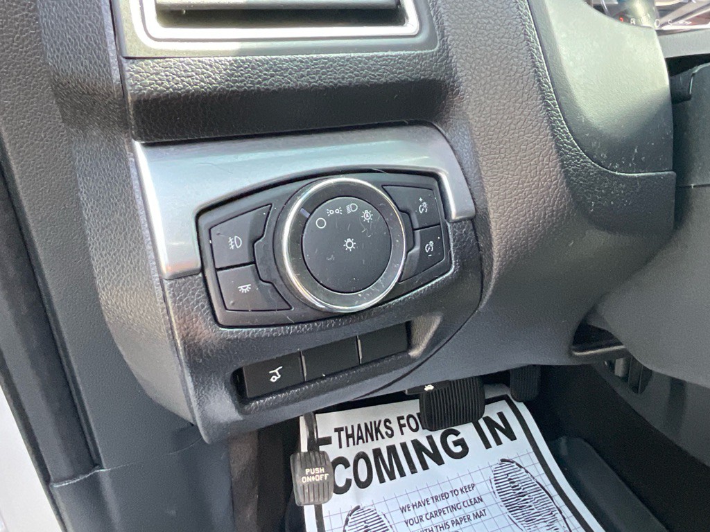 2018 Ford Explorer Image 45