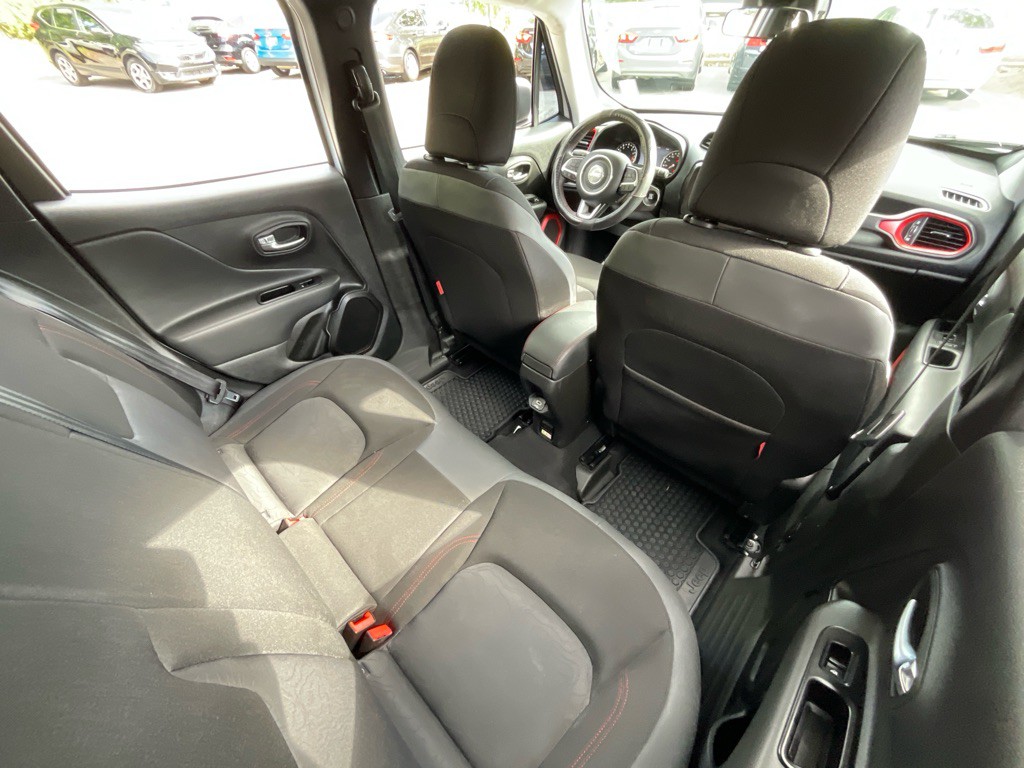 2020 Jeep Renegade Image 32