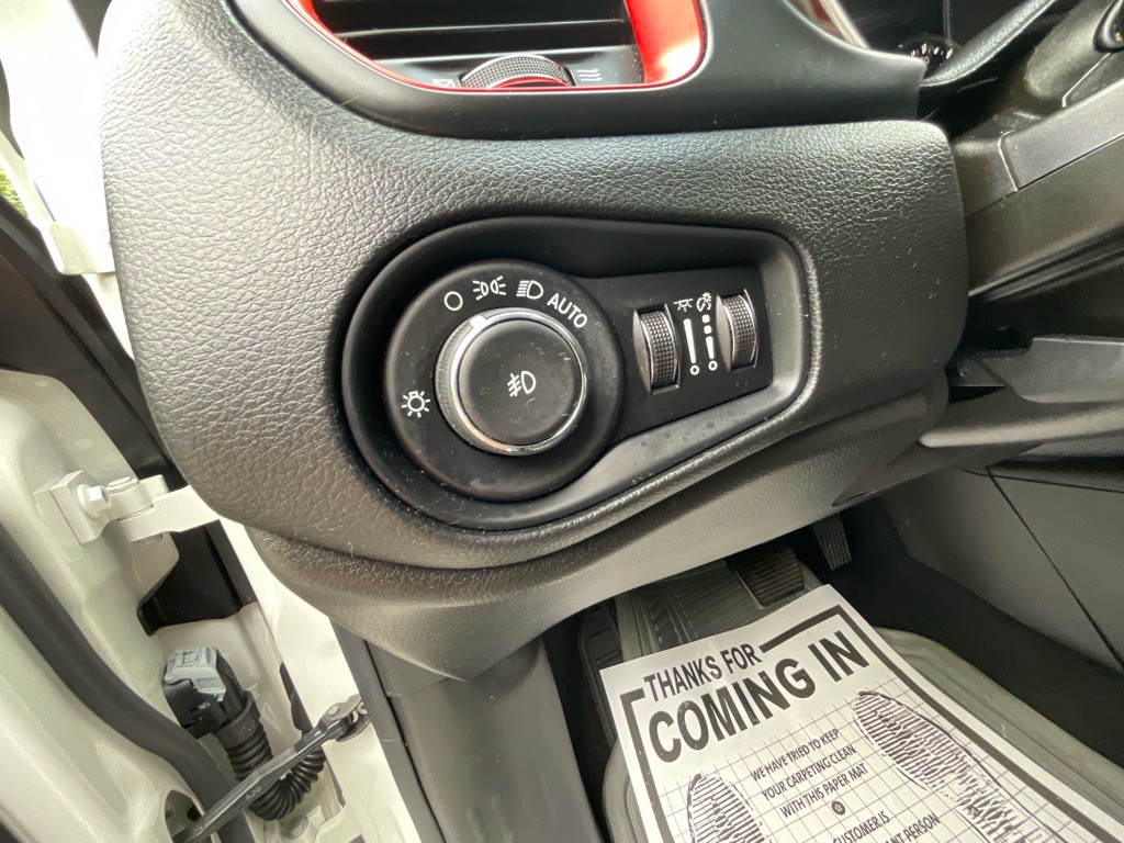 2020 Jeep Renegade Image 41