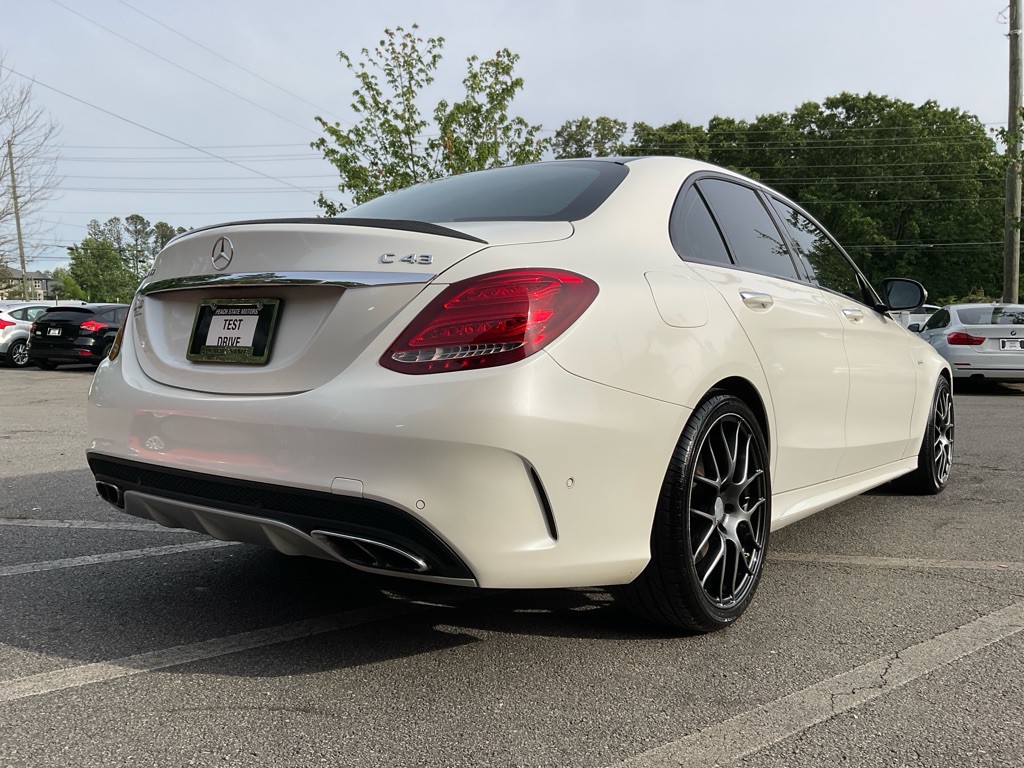 2017 Mercedes-Benz C-Class Image 5