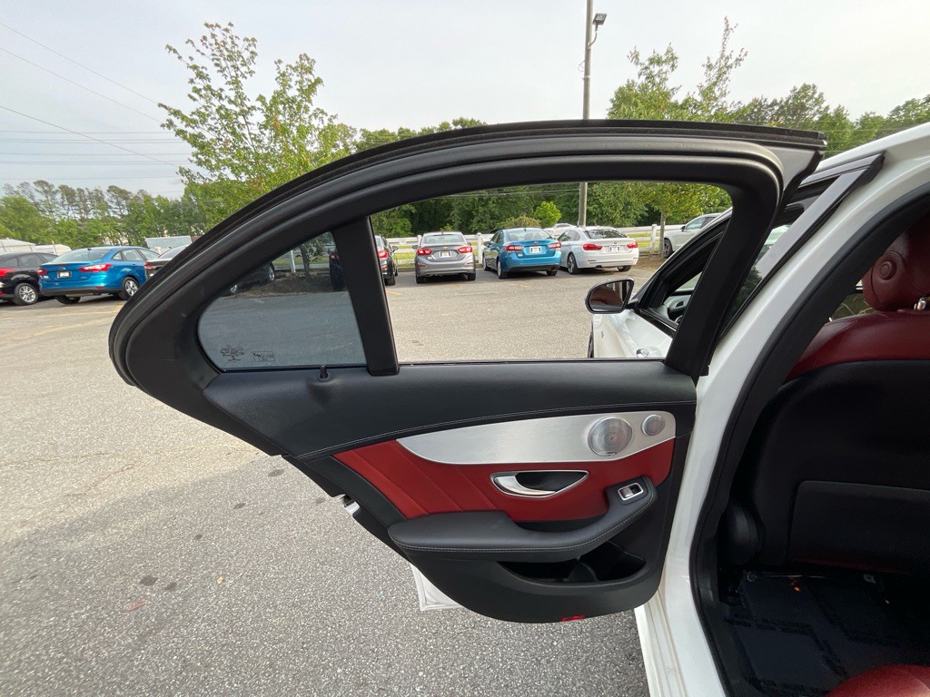 2017 Mercedes-Benz C-Class Image 45