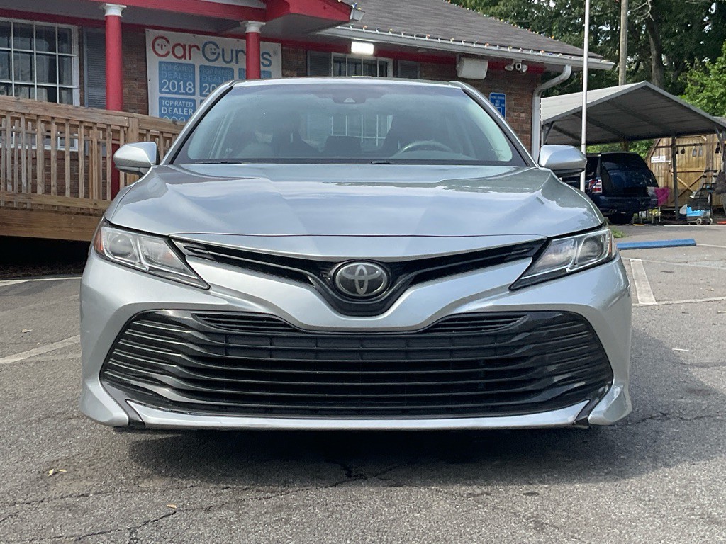2018 Toyota Camry Image 2
