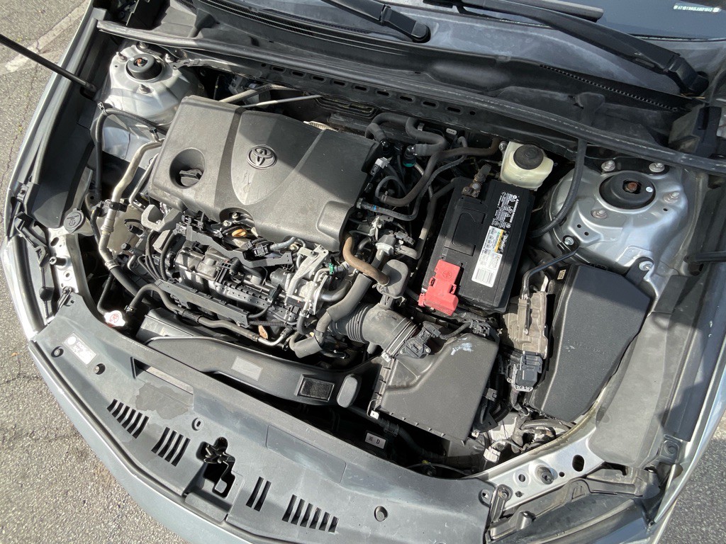 2018 Toyota Camry Image 12