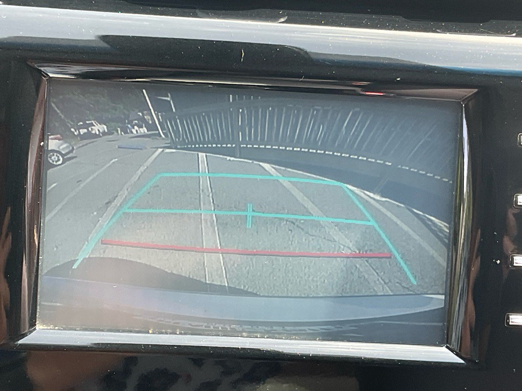 2018 Toyota Camry Image 23