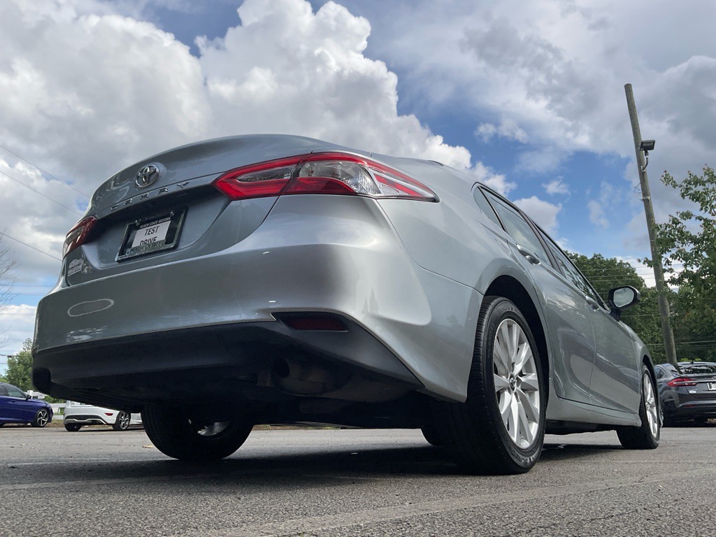 2018 Toyota Camry Image 43