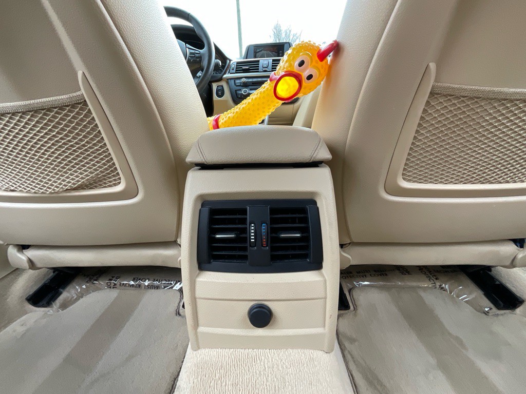 2015 BMW 3 Series Image 33