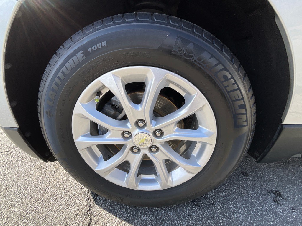 2018 Chevrolet Equinox Image 11