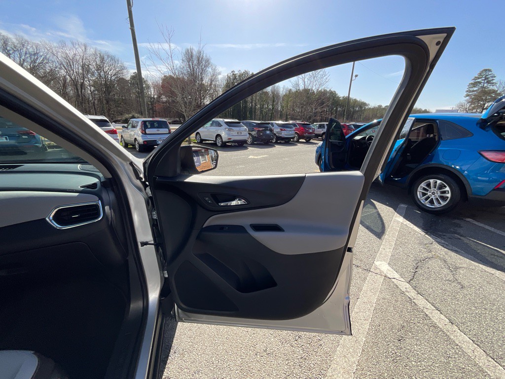 2018 Chevrolet Equinox Image 42