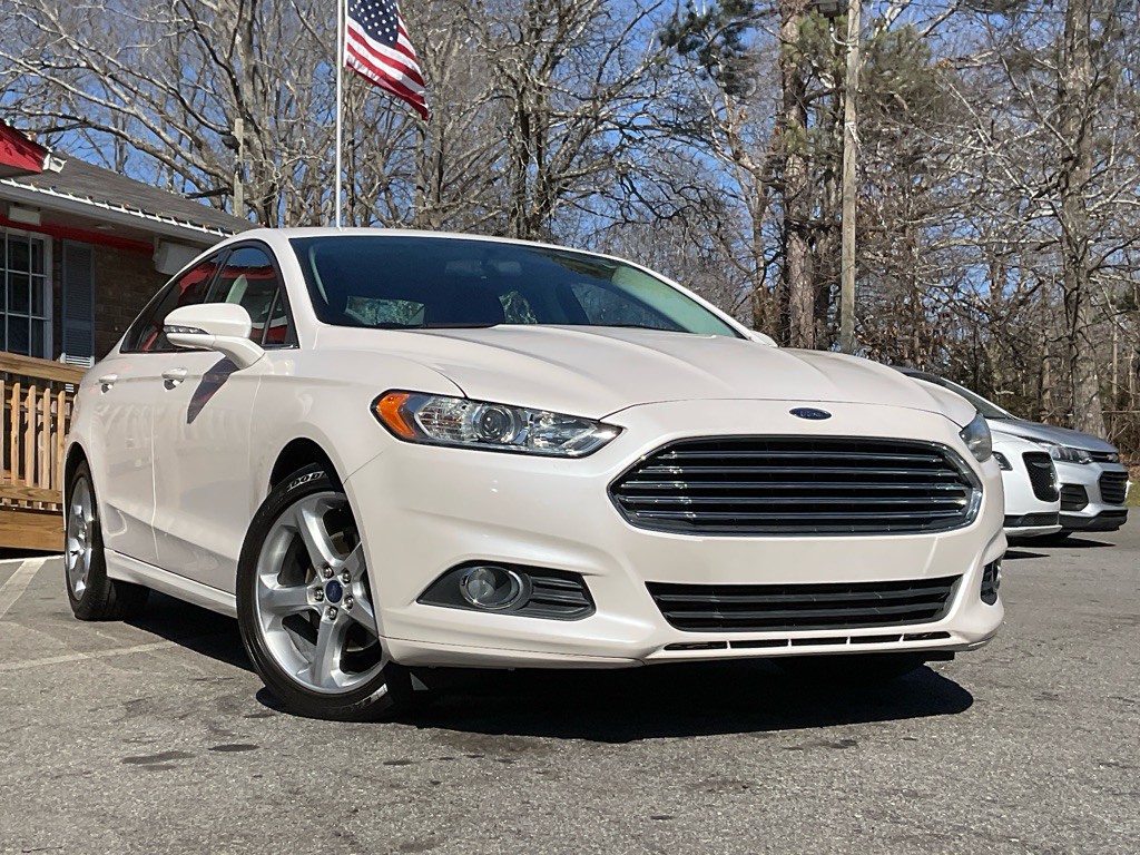 2013 Ford Fusion Image 3